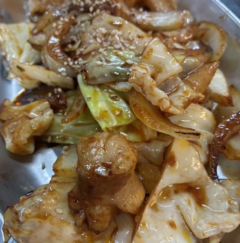 マルチョウ旨味噌野菜炒め