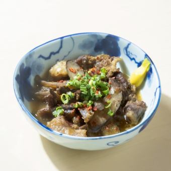 馬スジ煮込み