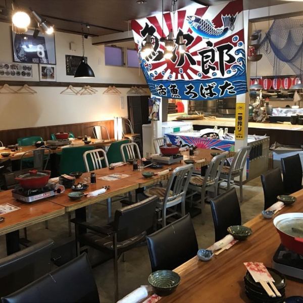 [Calm and mature space] Inside the store where you can feel Japanese music.You can freely combine the seats, so you can enjoy your meal in a space that is perfect for the number of people.