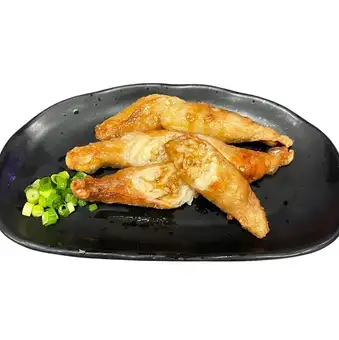 鳥皮包餃子