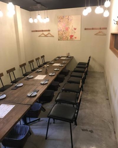 【환송 영회의 예약 접수중】✨
새로운 문출에 신세를 진 분들께 감사드립니다 💐
고기와 와인으로 둘러싸는, 조금 특별한 밤을 이치마루이이히로 부디♪

【개최 기간】
3월 1일(토)~4월 29일(화)까지 🌸

＼기간 한정! 예약 특전 있음/

🎁 메시지와 함께 디저트 플레이트
「○○씨, 수고하셨습니다!」 「환영 ○○씨!」등
주역에 맞는 메시지를 넣습니다 🎂

한층 더…✨ 선택할 수 있는 특전 첨부!
✅ 무제한 30분 연장! 🥂
✅ 인기 메뉴 1 품 서비스! (예 : 모짜렐라 & 생햄) 🍽️
✅ 10 명 이상으로 간사 1 명 무료! 🎉 (20 명 이상으로 2 명 무료)

마음을 담은 요리와 환대로 맞이합니다 ♪
예약・상담은 부담없이 DM 또는 프로필 링크로부터✉️

【주말 예약 상황】
11일(금)석 안내할 수 있습니다🈳
12일(토) 카운터만
13일(일) 좌석 안내할 수 있습니다🈳

#이치마루 이이히 #환송영회 2025 #우츠노미야 음식 #고기바루 #송별회 #환영회