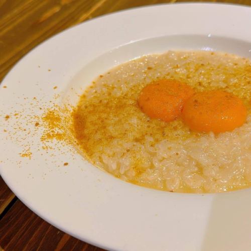 5月3日（土）より季節の食材を取り入れた「シーズンメニュー」を提供いたします！ 
⚪︎生ハムと苺のムース仕立て

⚪︎ヤリイカと新じゃがのフリット

⚪︎焼き高原レタスの香るシーザー

⚪︎那須高原卵のクリームリゾット

⚪︎桜海老のビアンカピッツァ

⚪︎京抹茶のチーズケーキ

皆様のご来店お待ちしております☺️

【ゴールデンウィーク中の予約状況】
※5月1日現在

2日（金）テーブル満席、カウンター数席空いてます
3日（土）テーブル残りわずか
4日（日）ご案内できます💡
5日（月）ご案内できます💡
6日（月）ゆったりご利用できます🈳

#新メニュー
#イチマルイイヒ#ichimaruiihi
#pizza#ピザ#黒毛和牛
#ワインセラー#女子会
#栃木グルメ
#栃木オススメ50選
#栃木イタリアン
#宇都宮グルメ#宇都宮ディナー
#宇都宮イタリアン#宇都宮バル
#ワイン#ステーキ#ピザ
#ゴールデンウィーク