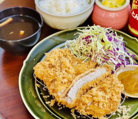 [Lunch only] Specialty pork cutlet set meal