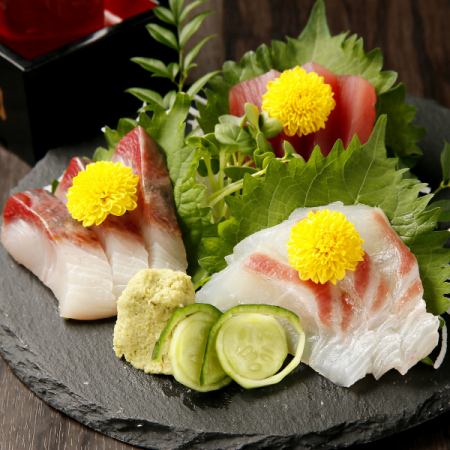 Assorted 3 kinds of sashimi