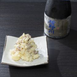 いぶりがっこのポテトサラダ