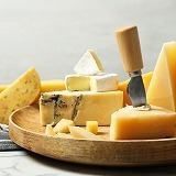 5種のチーズの盛り合わせ