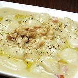 じゃがいものニョッキ　ゴルゴンゾーラのソース