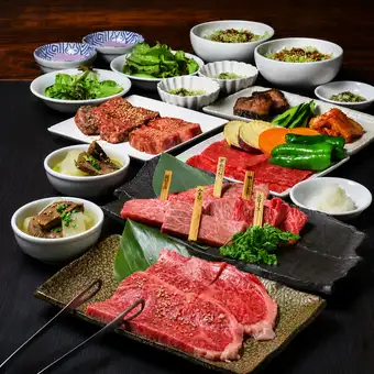 【築コース】前菜盛り合わせ、極上和牛5点盛りや牛タンなど堪能♪　全9品 5700円