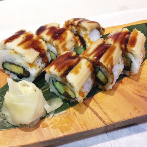 <One whole special boiled conger eel!> Daimyo conger eel roll sushi