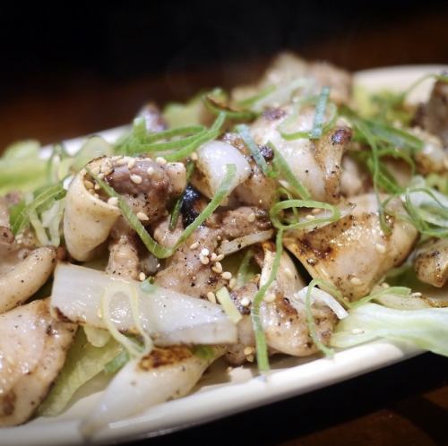 Stir-fried Nodobue pork belly with salt and pepper / Fried Nodobue pork belly