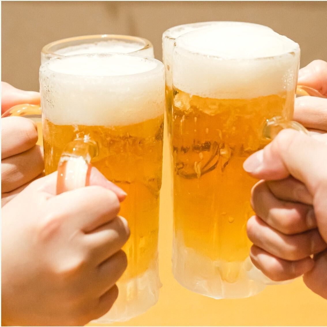 飲み放題は1時間制で何度でも延長可能！