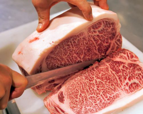 【Directly operated meat shop】 Affordable quality grilled meat ♪