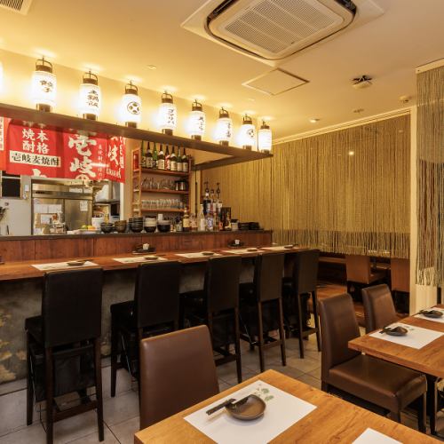 当店は20～28名で貸切利用もございます。ご要望ご利用人数に関しましては、お気軽にご相談ください。