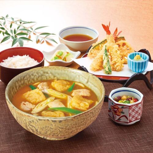 カレーきしめん 天ぷら定食