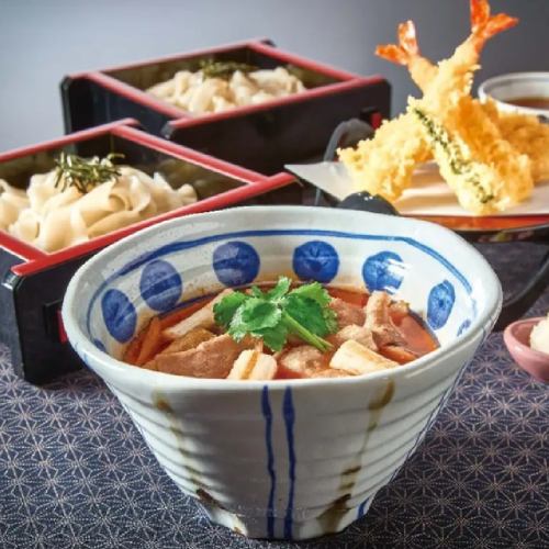 ≪宮崎県小林市産 黒豚≫天ぷら黒豚ピリ辛つけきしめん