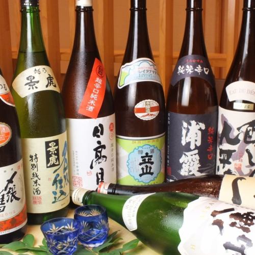 Enjoy delicious sake directly brewed by shopkeepers!