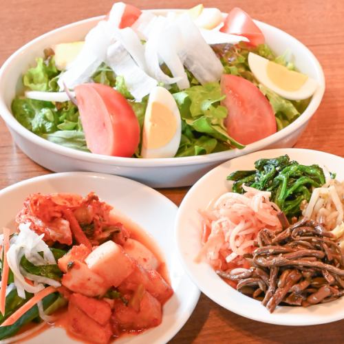 焼肉だけじゃない！逸品料理も充実