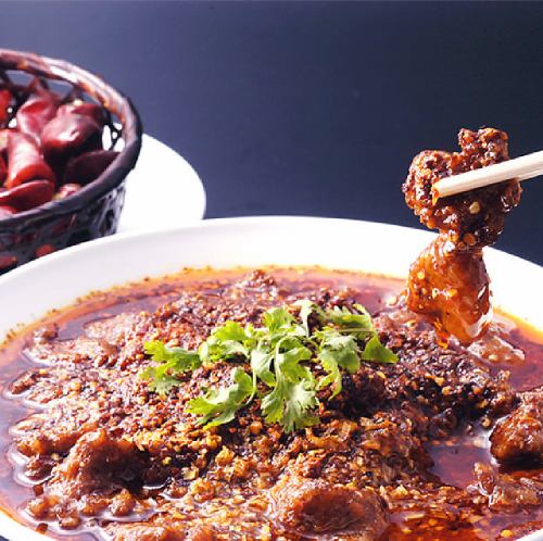 海老の四川風チリソース/牛肉の四川風激辛煮