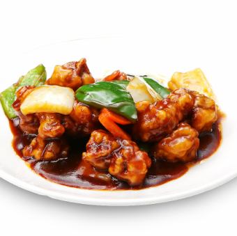 牛バラ肉の醤油煮/黒酢スブタ