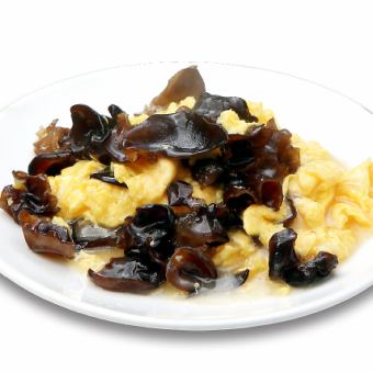 カニ豆腐うま煮/牛バラ肉豆腐うま煮/きくらげと玉子炒め