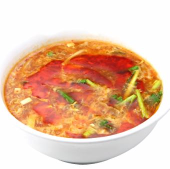 キノコ豆腐スープ/サンラータン