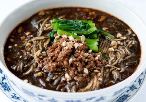 黒担々麺/マーボーメン