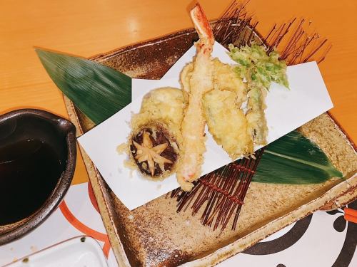 Crab leg tempura platter