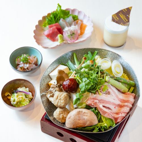 コラーゲンたっぷりの味噌麹発酵鍋(又は水炊き)