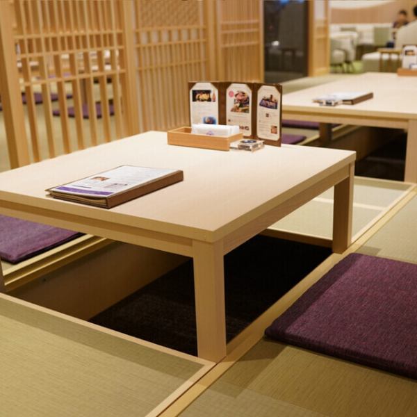 大人がゆっくり食を楽しむ場所として、日常を離れた安らぎをお届けします。アクセスも良好で立ち寄りやすく、利便性を備えたロケーションです。独自のサービスとして、健康を意識した空間演出や、食後に楽しむリラクゼーション体験も整えています◎訪れた方がリフレッシュできる環境を提供し、心まで整う体験を届けます。