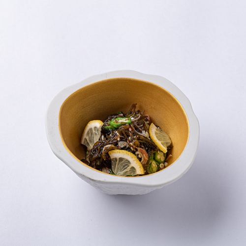 もずくとたたきオクラ