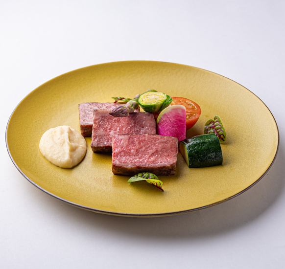 発酵料理と癒やし空間が自慢！健康を意識した美味しくヘルシーな食事をご提供します。