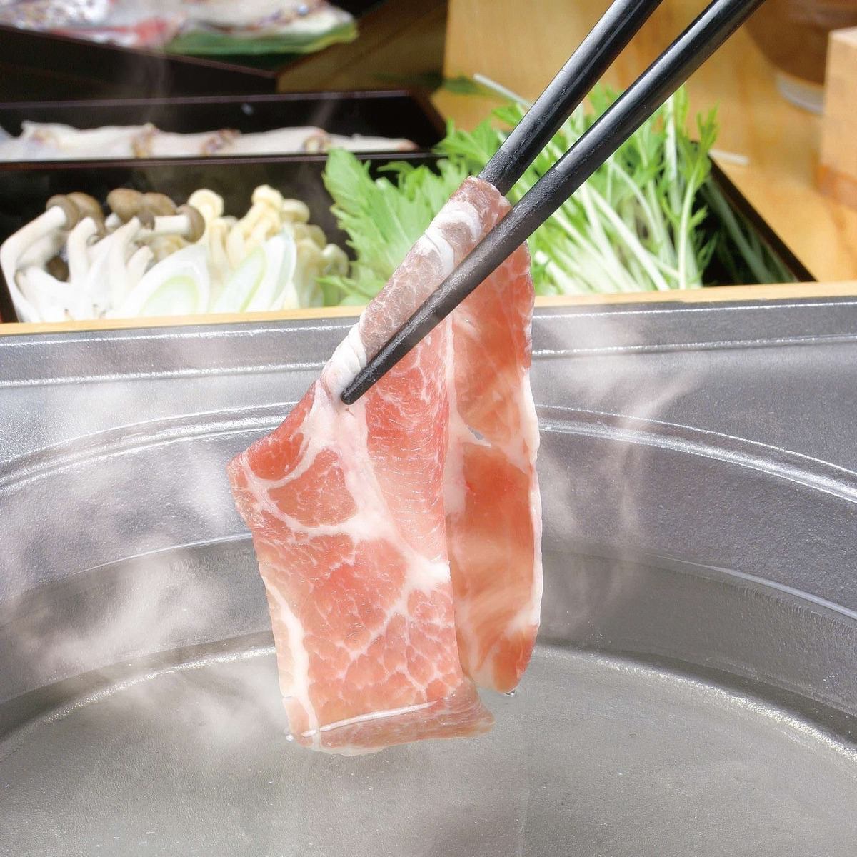 Our proud shabu-shabu comes in two types: secret soy milk soup and Japanese-style kelp soup!