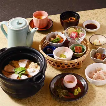 [Reservation Only] Famous! Sea Bream Rice Set Meal with Broth