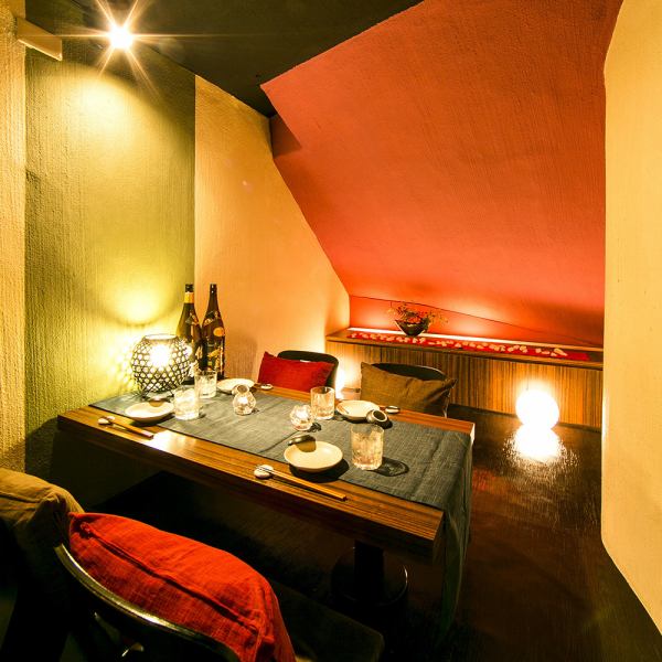 【Completely Private Room】 Prepare a private room of type of room! Relax relaxingly in a private room even for a small group of 2 ~.As you can taste Japanese dishes and local dishes one rank higher than affordable tavern which sticks to foodstuffs, we recommend day to relax slowly after work.Please do not hesitate to consult us by phone.