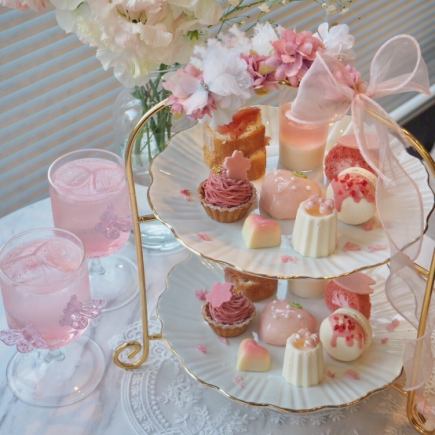 【NEW】苺と桜のアフタヌーンティー