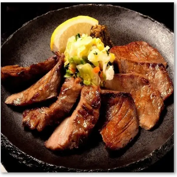 【一度は食べて欲しい逸品】 ―熟成大とろ牛たん炭火焼（塩焼き・味噌焼き）