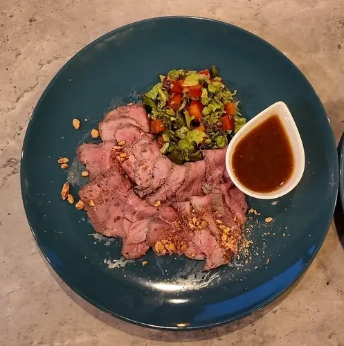ローストビーフ ROAST BEEF