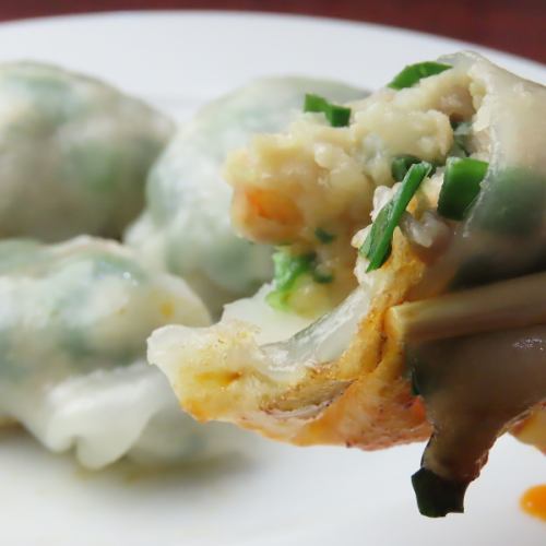 ニラとエビが主役！皮から手作り絶品エビニラ饅頭