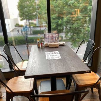 [2nd floor] <<4 people ~ OK>> We have table seats, sofa seats, and terrace seats on the 2nd floor♪