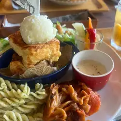 本日おすすめプレートランチSET