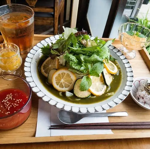 小松菜の翡翠うどん