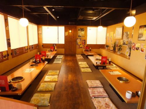<p>6名席×10　4名席×2席。お座敷もあり！みんなでワイワイ焼肉宴会を愉しんで★</p>