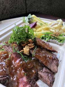 牛ハラミのステーキ丼