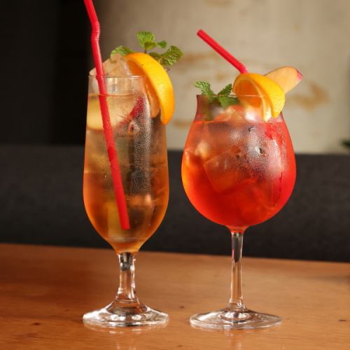 Also recommended for after-parties and after-parties ★ Special sangria and cocktails are available!