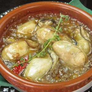 Ninoshima Horiguchi Suisan Plump Oyster Ajillo