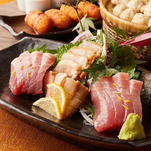 Includes draft beer ■ 3-hour all-you-can-drink "Tuna Feast Course": 8 dishes including grilled tuna and mushrooms, grilled fish with garlic, etc. 5000 yen ⇒ 4000 yen