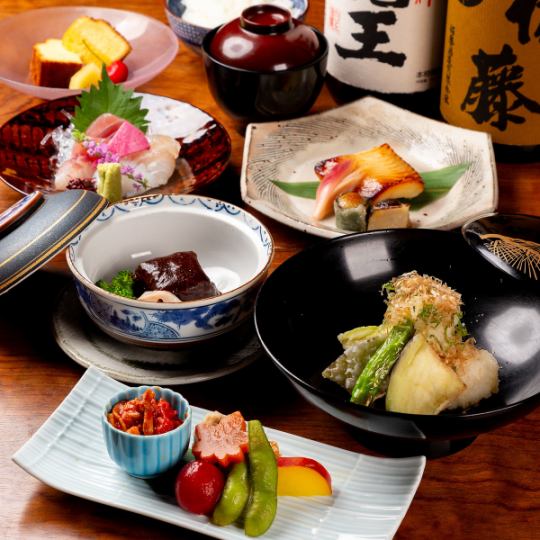 【120分飲み放題付き】厳選の日本酒8種が飲み放題！プレミアム宴会コース10000円