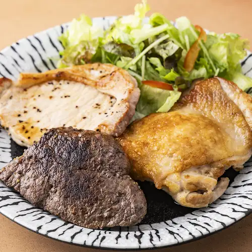 ステーキ盛り合わせ！