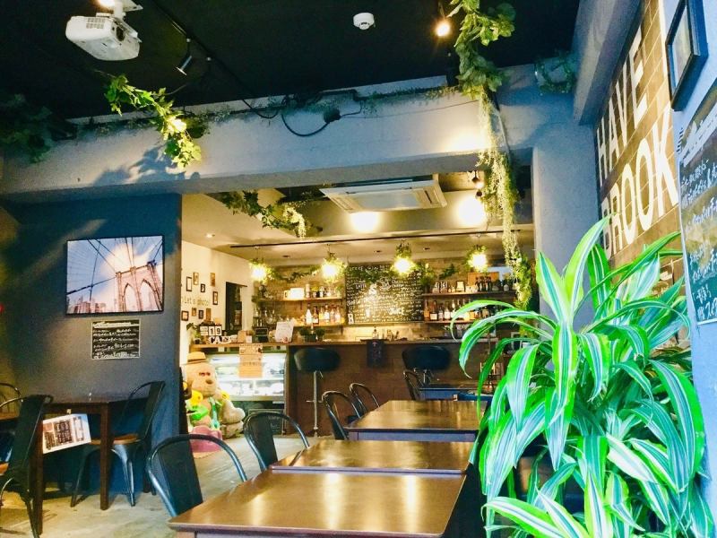 [30 seconds walk from Tsunashima station ♪] 8/1 New opening ♪ 30 seconds walk from Tsunashima station! Our shop is in a good location near the station ☆ The interior of the shop with the concept of Brooklyn in NY has an exotic atmosphere.Please enjoy the extraordinary space! By all means on your way home from work, girls-only gathering, lunch mom party, private drinking party ♪