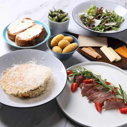 【コース】名物リゾット含む全7品と泡・白・赤から選べるグラスワイン3杯のコース